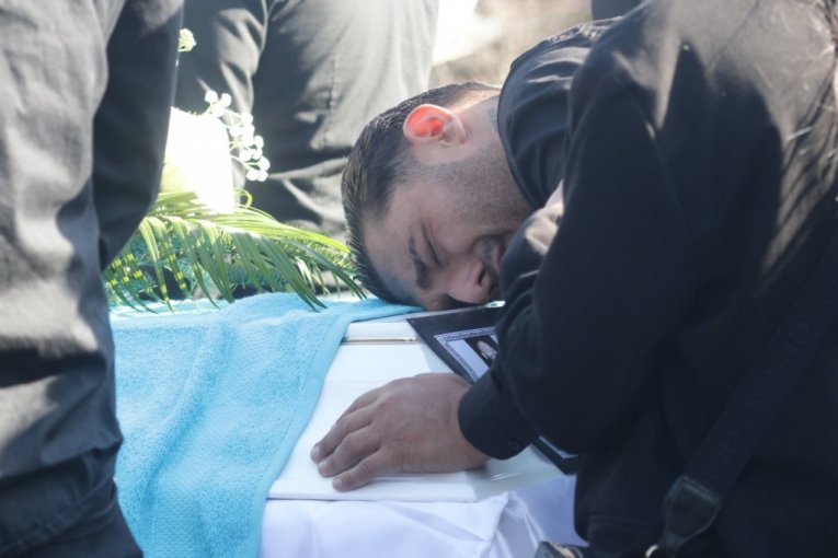 Darko Lazić pao na sanduk Dragana Lazića