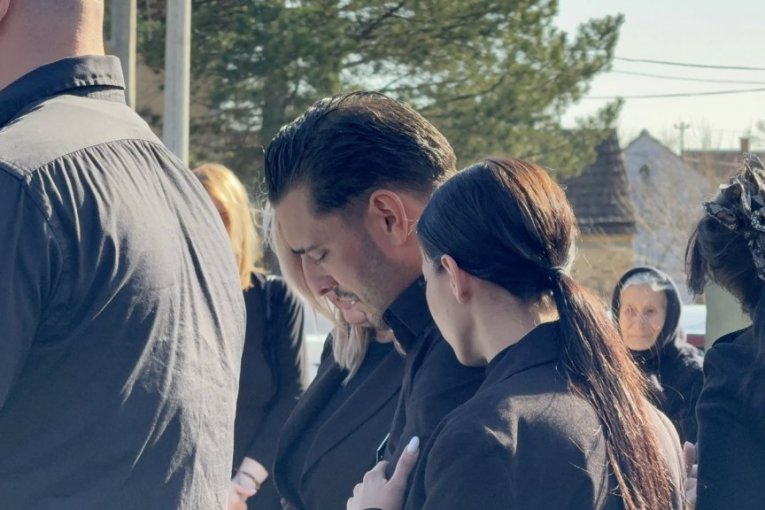 Ispraćaj Dragana Lazića