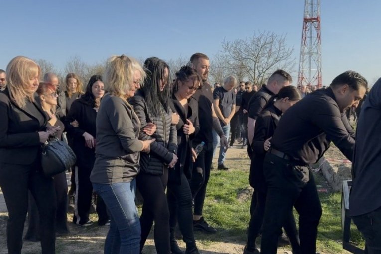 Sahrana Dragana Lazića