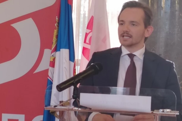 "NE ODUSTAJEMO!" Krkobabić u Lučanima jasan:  Penzioneri sa malim penzijama s pravom očekuju povećanje!