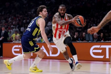 NEMA LEKA: Crvena zvezda došla do treće uzastopne pobede protiv Fenerbahčea!