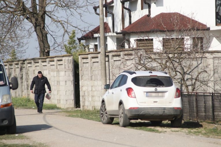 Porodična kuća Darka Lazića u Brestaču