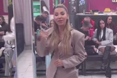 PUKLA BRUKA UŽIVO U EMISIJI! Aneli Ahmić UNAKAZILA Anitu, OVO nije smela da izgovori u programu!