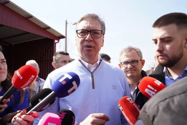 "14 GODINA NISAM ZASPAO, A DA NISAM POMISLIO NA BEZBEDNOST SRBIJE!" Vučić: Moram da brinem o odbrani i zaštiti ove zemlje!