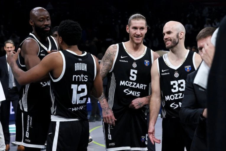 GROBARI OVO NIKAD NISU DOŽIVELI: Partizan ne zna šta ga je snašlo, a ovo je samo početak