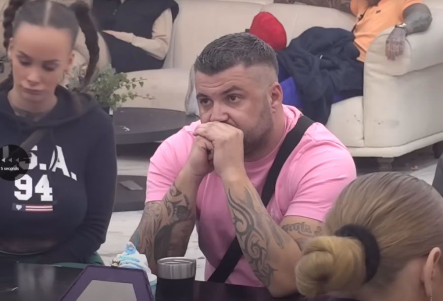 ANĐELO NIJE JEDINI!? Kačavenda slala vrele poruke i Janjušu! MILENA POLUDELA ZBOG INZETIH INFORMACIJA U "ELITI 9" (VIDEO)