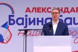 "PRE TAČNO GODINU DANA POKUŠALI SU I SPOLJA I IZNUTRA DA ZADAJU ZAVRŠNI UDARAC SRBIJI" Vučić u Bajinoj Bašti: "Želeli su fotelje po svaku cenu"! (FOTO, VIDEO)