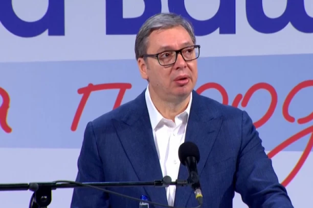 "DO VIDOVDANA POČENJE IZGRADNJA TUNELA ISPOD KADINJAČE" Vučić na velikom mitingu u Bajinoj Bašti dao reč građanima - IZDVOJIĆE SE I ŠEST MILIONA EVRA ZA LOKALNE PUTEVE! (FOTO, VIDEO)