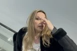 "KUPALA SAM SE U BURADIMA I LAVORIMA!" Rada Manojlović ogolila dušu o teškom odrastanju, pa priznala kakav je ŠOK doživela kada je prvi put videla TUŠ!