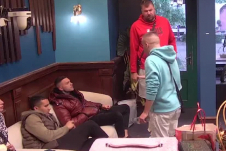 Janjuš o Mileni Kačavendi