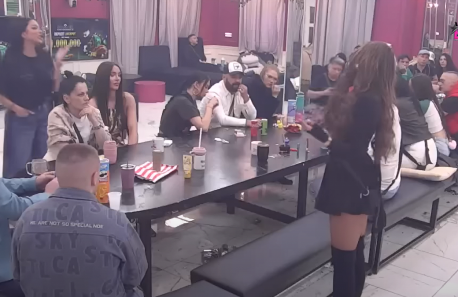 TOTALNI KARAMBOL U "ELITI 9", MAJA I ASMIN UDARILI NA SOFIJU I TERZU! Opšti haos zbog dece učesnika napravio RAT DO ISTREBLJENJA! (VIDEO)