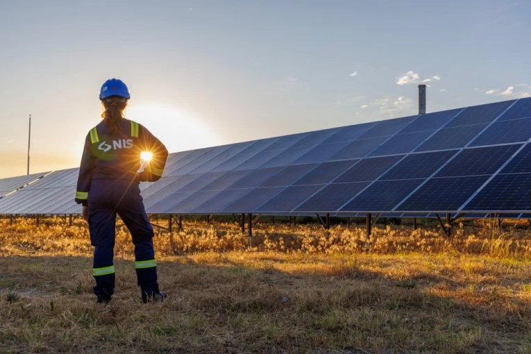 NAFTAŠI I ZELENA ENERGIJA