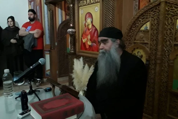 STRAH JE DANAS POSTAO NAČIN ŽIVOTA: Na novom predavanju otac Rafailo upozorio vernike na pogubne posledice raznih bojazni