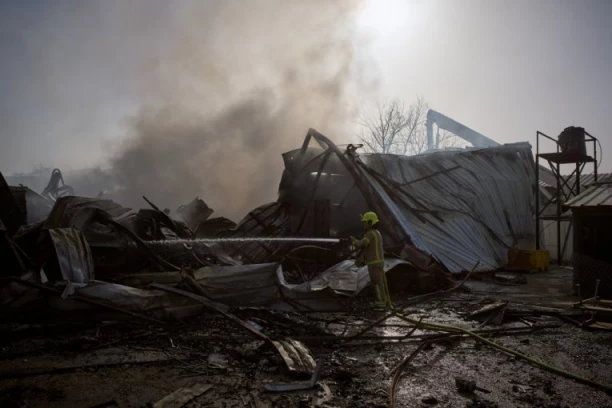 GORI BLISKI ISTOK! Iran ŽESTOKO NAPAO Tel Aviv, stravični snimci sa lica mesta (FOTO, VIDEO)