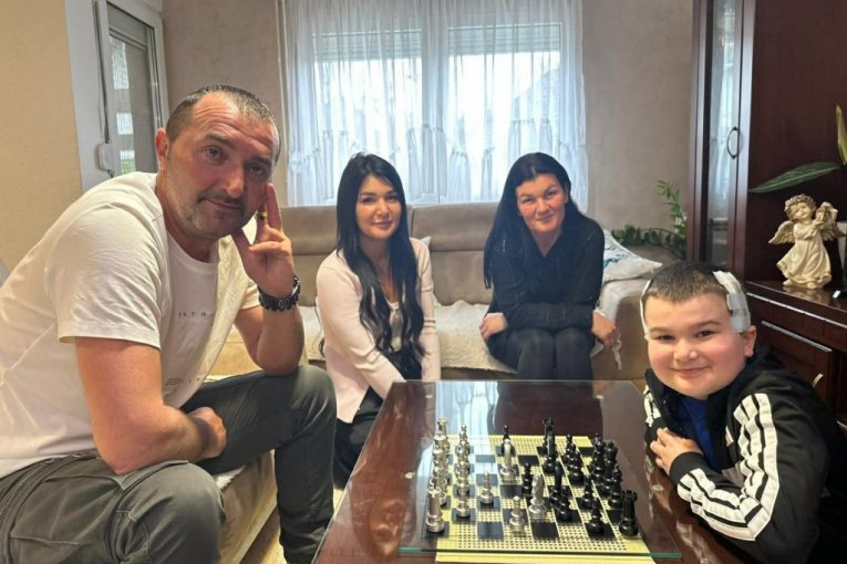 Porodica Andrije Kneževića