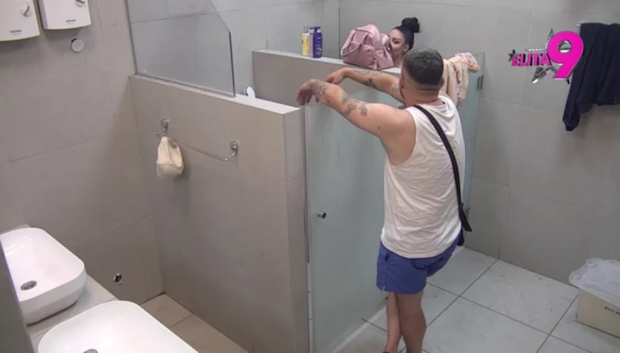 UPROPASTILI ROĐENDAN STANIJE DOBROJEVIĆ: Šok-scene Maje i Asmina - dok je starleta slavila u Americi, pucalo u Beloj kući! (VIDEO)