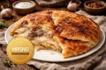 STARINSKA POGAČA SA MESOM KOJA OŽIVLJAVA TOPLINU DOMA I MIRISE DETINJSTVA: Spoj tradicije, ukusa i ljubav u svakom zalogaju