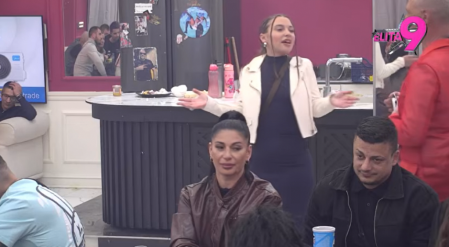 "ŠTA FALI I DA JE DESETI, JA SAM MLADA": Saru Miki zverskom akcijom doveo do ludila, obratila se svekrvi Zlati i svekru Hasanu! (VIDEO)