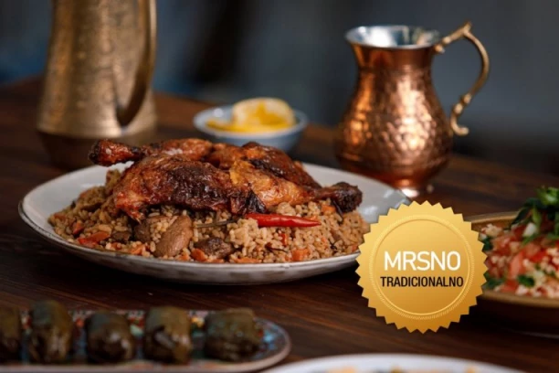 JELO OKRENUTO NAOPAČKE KOJE OBARA S NOGU: Starinska makuba donosi toplinu doma i ukus ramazana