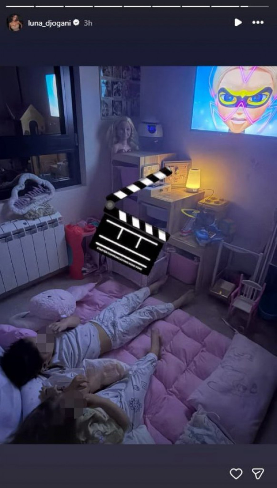 OVAKO TO RADE MAME! Luna Đogani oduševila decu, a i ceo region! OVO JE NEŠTO NAJLEPŠE ŠTO ĆETE VIDETI DANAS! (FOTO)