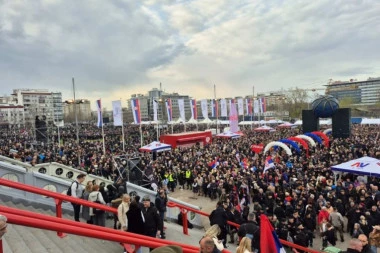 NIKAD VIŠE LJUDI NA NEKOM SKUPU U SRBIJI! U Areni već 30.000 ljudi čeka Vučića, ispred dvorane najmanje još toliko! (FOTO, VIDEO)