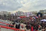 NIKAD VIŠE LJUDI NA NEKOM SKUPU U SRBIJI! U "Areni" već 30.000 ljudi čeka Vučića, ispred dvorane najmanje još toliko! (FOTO, VIDEO)