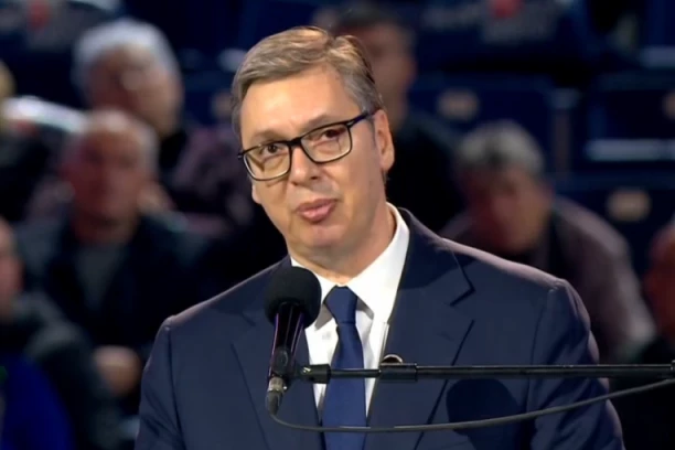 "IMAMO DOVOLJNO GORIVA, NEMA BRIGE!" Vučić poručio da neće biti nestašica energenata