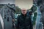 MILOŠ VUČEVIĆ U KOLONI BAJKERA KOJA JE OSTAVILA BEZ DAHA ČITAVU SRBIJU: Ovako su lider SNS i motociklisti pratili predsednika Vučića na putu ka Beogradskoj areni (VIDEO)