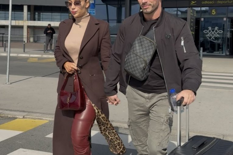 Tea Tairović sa mužem