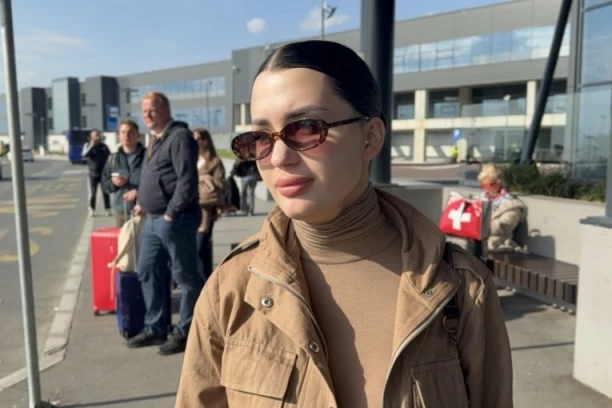 "JAKOVU TREBA DA SE SKINE KAPA, TONIJU NEKA JE NA ČAST" Zorana Mićanović očitala lekciju Cetinskom! (VIDEO)