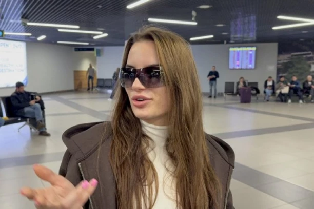 PRVA IZJAVA BARBARE BOBAK O DRAMI SA ALEKSANDROM PRIJOVIĆ: Pevačica otkrila šta se desilo na TELEFONSKOM POZIVU! (VIDEO)