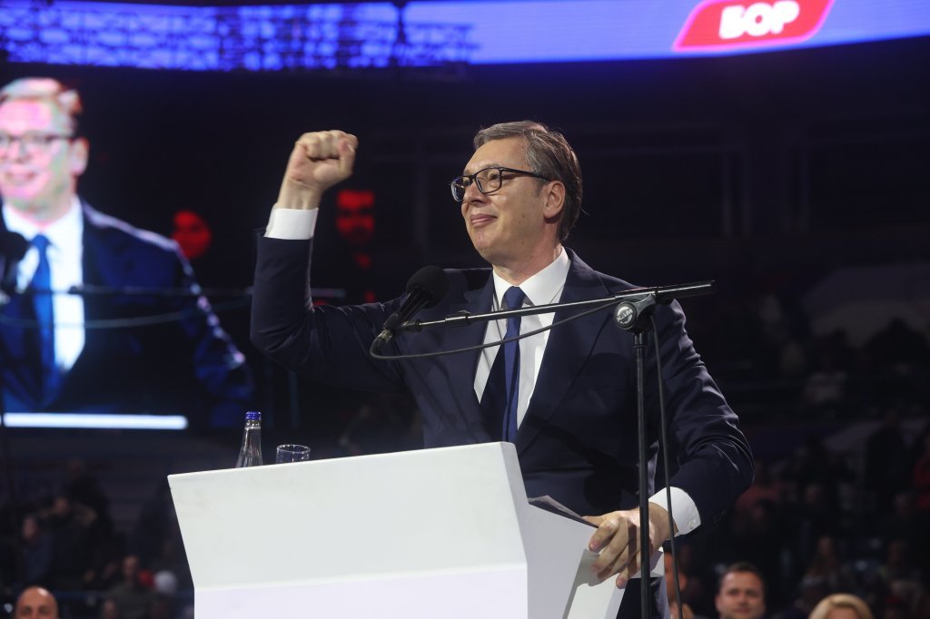 Cover image for "WE ARE ONLY ON THE DEFENSE OF THE HOMELAND AND WE WILL NOT GIVE YOU SERBIA"! Vučić sent a strong message to the nation! (VIDEO)