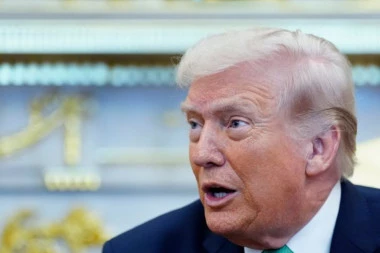 NOVI UDARAC ZA TRAMPA: Vrhovni sud ZAUSTAVIO izgradnju plesne dvorane u Beloj kući!