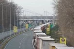PAKAO NA IZLAZU IZ SRBIJE! Kamioni na granicama čekaju i do pet sati, kolone kilometarske