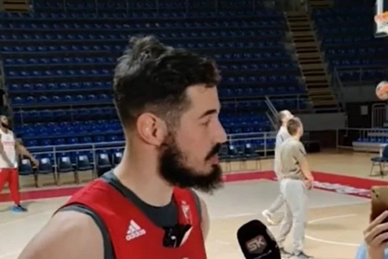 "TUKAO SAM SE NA ULICI!" Kalinić se pojavio sa zavojem, pa objašnjenjem iznenadio sve prisutne! (VIDEO)