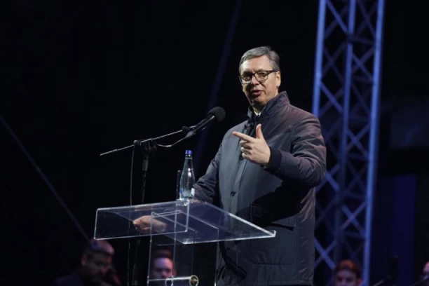 VUČIĆ ISPISUJE ISTORIJU, GRAĐANI VAN SEBE! Plate idu na 1.700 evra, penzije skaču na 750 – stiže pravda za najsiromašnije!