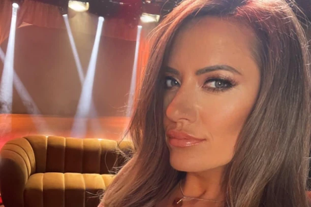 BLOKADER MORA DA "ODREŠI KESU" ZA UVREDE I BLAĆENJE: Pavlović izgubio spor protiv novinarke Ljiljane Stanišić, sud ga žestoko udario po džepu zbog napada na mrežama!