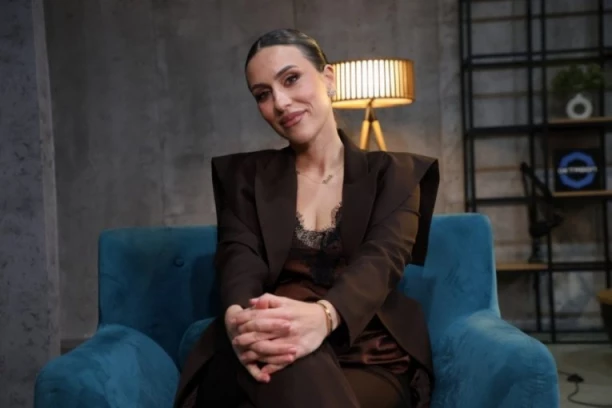 Anastasija je napustila ekonomiju i postala INFLUENSERKA: Danas ima ono što je oduvek želela, ali iza nje je velika BORBA (VIDEO)