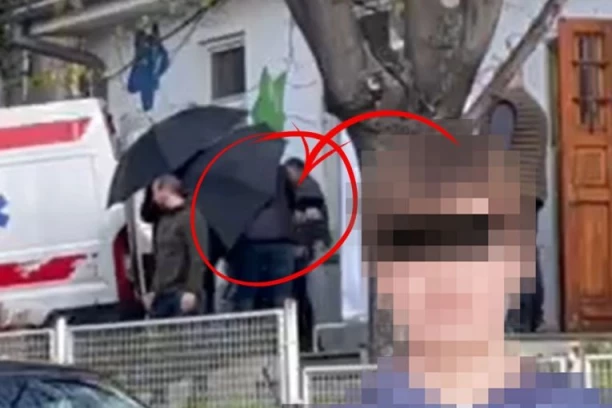 ZAVRŠENO SASLUŠANJE DEČAKA-UBICE! Iz Specijalnog suda vraćen u kliniku pod jakom policijskom pratnjom! (VIDEO)