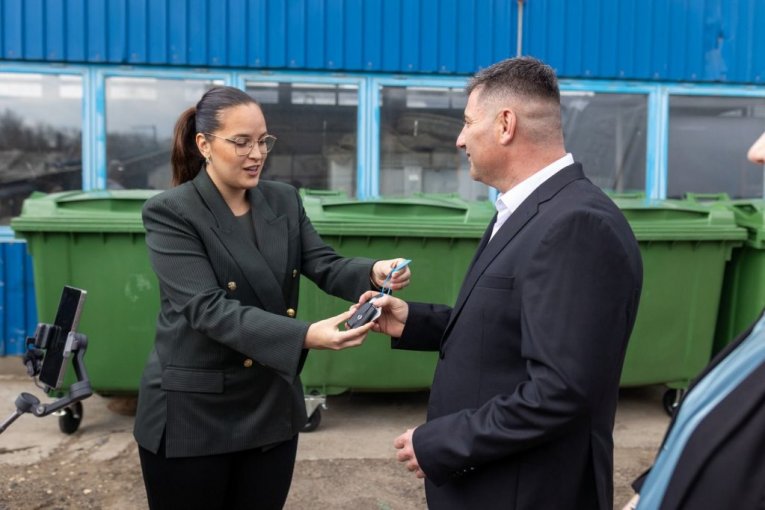 Ministarka Sara Pavkov