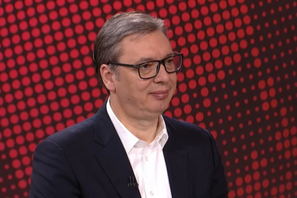 DAĆEMO SVE OD SEBE DA U PETAK ZADRŽIMO ISTE CENE NAFTE! Predsednik Vučić ističe: Razmišljamo o 5 rešenja da pomognemo najsiromašnijima!