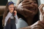DEVOJČICA (7) SPREČILA HOROR U OBRENOVCU! Dok joj je otac krvnički tukao majku, ona pozvala policiju - STRPALA VIŠESTRUKOG POVRATNIKA U ZATVOR!