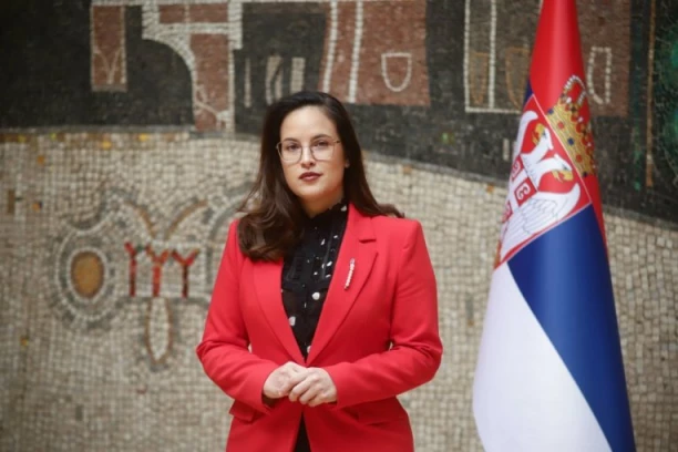 SRBIJI SU NEOPHODNI STABILNI I ODGOVORNI LJUDI! Ministarka Pavkov raskrinkala blokadere: Pobeda nam je još slađa, ako oni slave svoj poraz! Samo Vučić odlučuje o IZBORIMA!