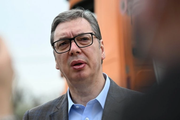 SAMO NAM JEDNU RAKETU VIDELI, POLA SVETA OKRENUŠE NAOPAČKE! Predsednik Vučić: Tek ćete da vidite na Vidovdan šta imamo!