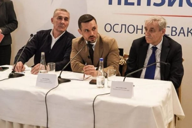 SUSRETI SA PENZIONERIMA – MESTO POVERENJA I RAZUMEVANJA