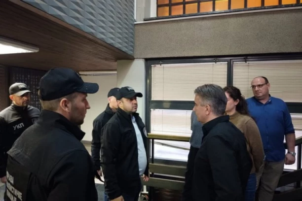 UKP HITNO NA FILOZOFSKOM: Opsežna istraga zbog smrti studentkinje - ISPITUJU SE I AKTI KOJE JE DONEO DEKAN! (FOTO, VIDEO)