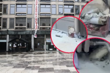 BLOKADERI KAO PARAVOJSKA! Saznajemo: U učionici 513 na Filozofskom fakultetu pronađeno 112 KOMADA PIROTEHNIKE!