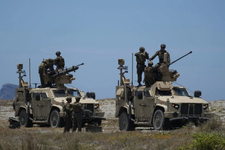 HITNO SE OGLASILA IRANSKA REVOLUCIONARNA GARDA: Uhvaćen AMERIČKI pilot!