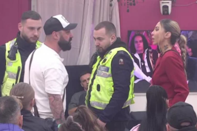 Aneli Ahmić i Luka Vujović u svađi