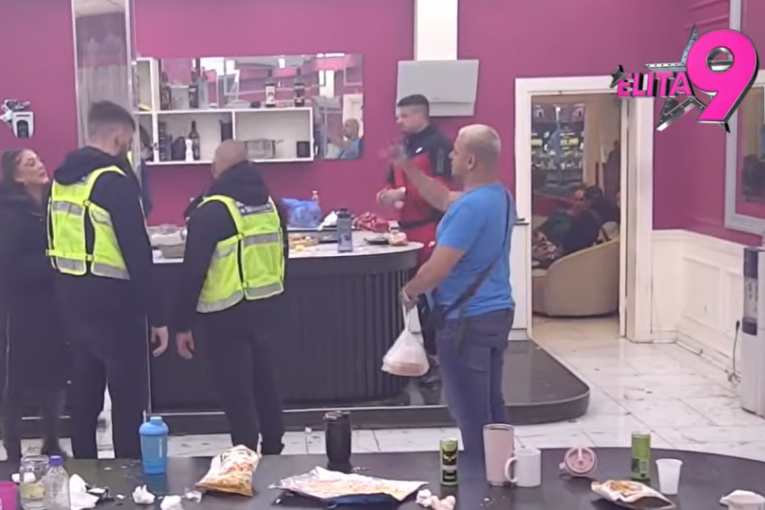 Svađa Anastasije i Bore